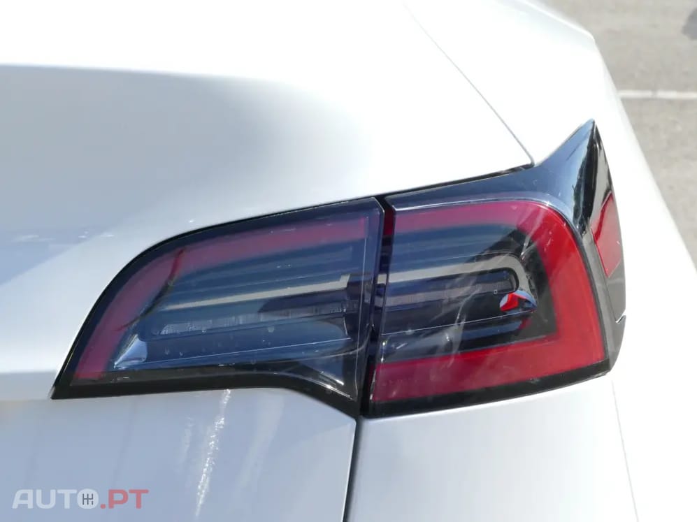 Tesla Model Y Tração Traseira