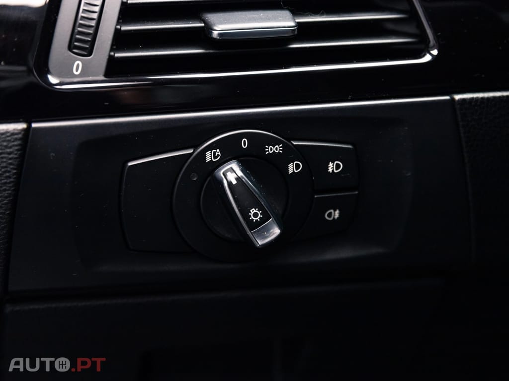 BMW 320 d Coupe Edição M