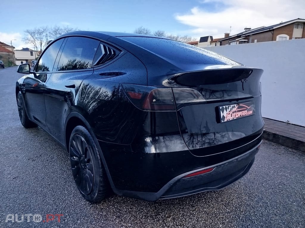 Tesla Model Y Tração Traseira Standard
