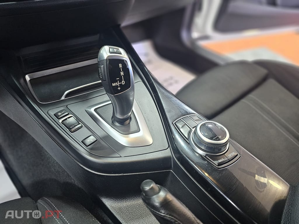 BMW 116 d Advantage Auto