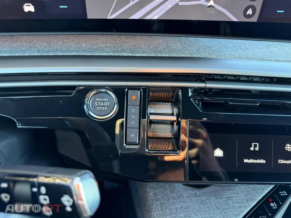 Peugeot 5008 Hybrid 136 e-DSC Allure Pack