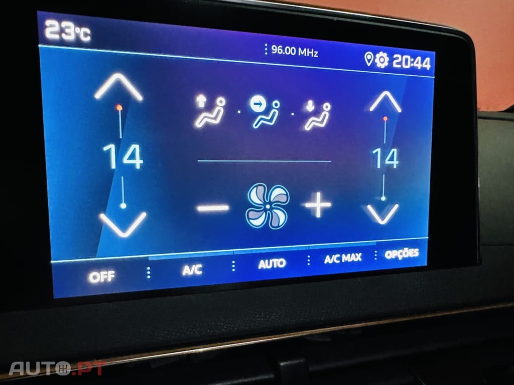 Peugeot 3008 1.2 PureTech Allure EAT8