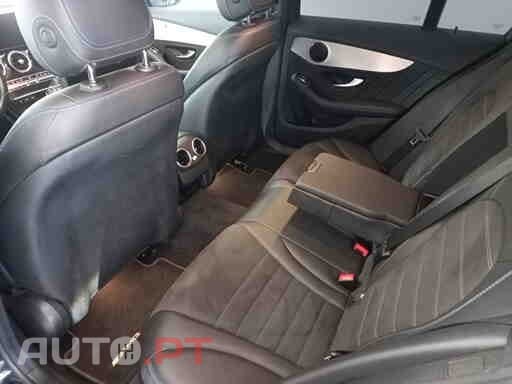 Mercedes-Benz C 300 de AMG Line