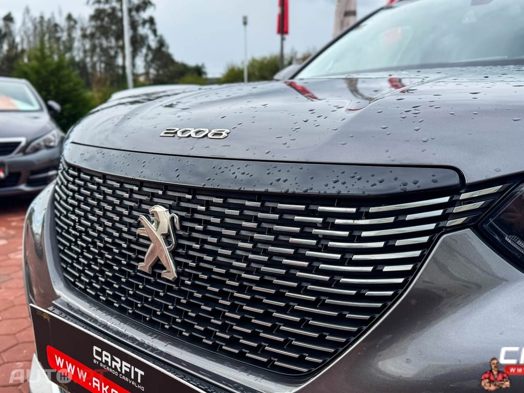 Peugeot 2008 1.5 BlueHDi Allure Pack