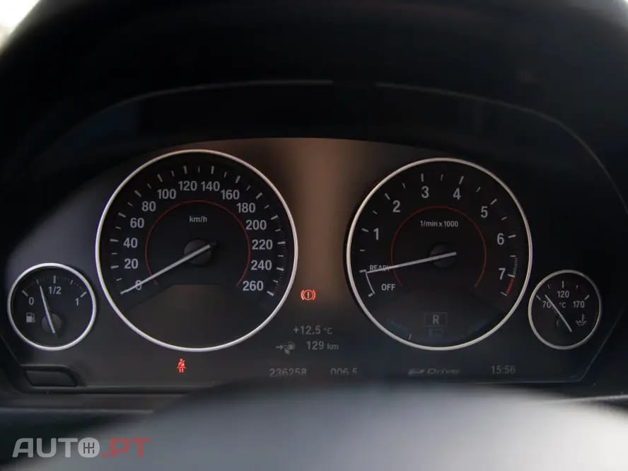 BMW 330 e iPerformance Line Luxury