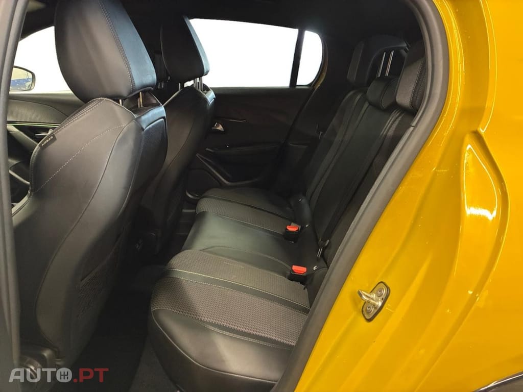 Peugeot E-208 50 kWh GT Line