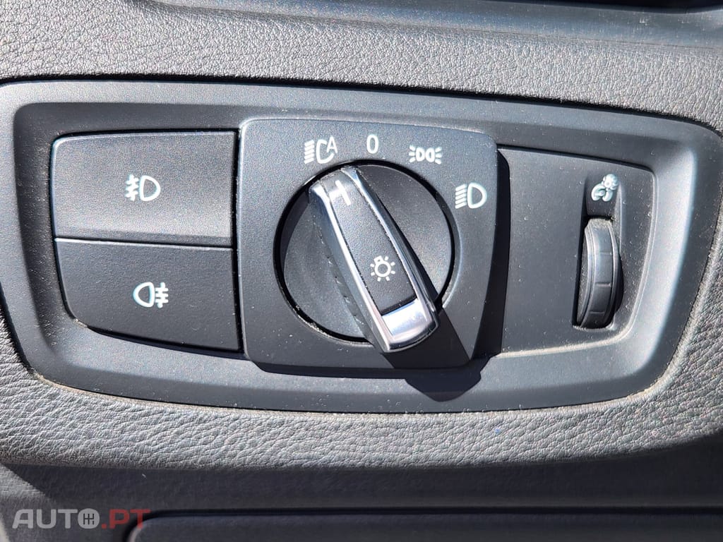 BMW X1 16 d sDrive Auto Line Sport