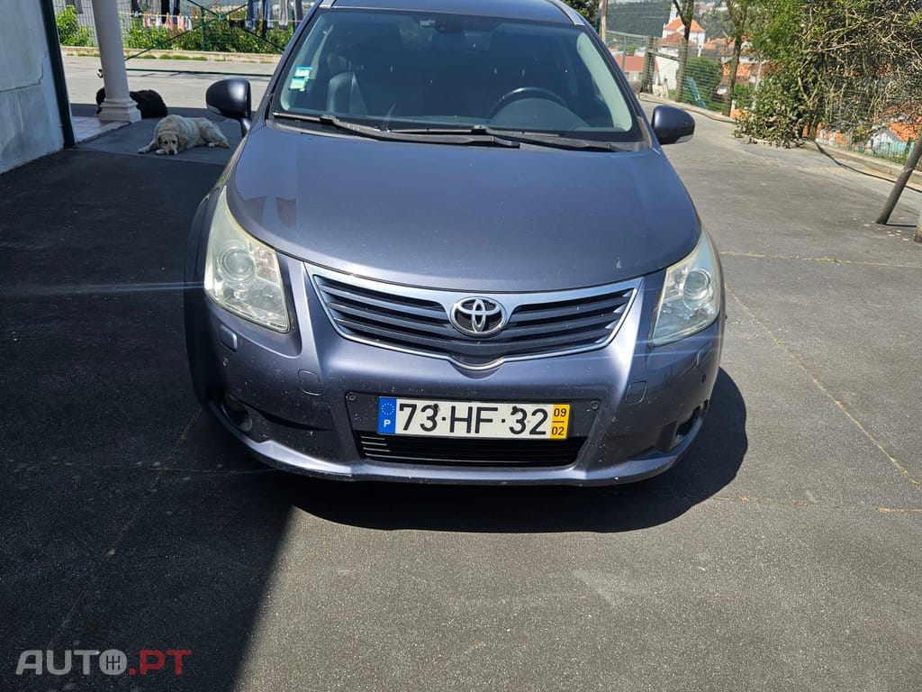 Toyota Avensis T27