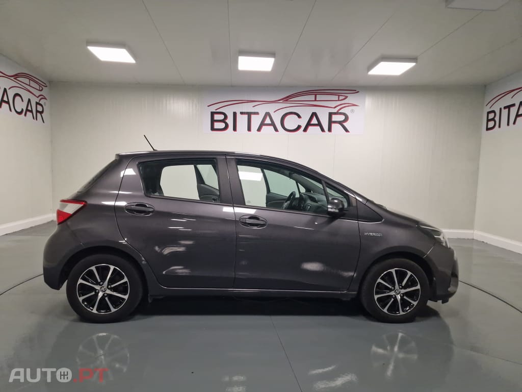 Toyota Yaris 1.5 HSD Comfort