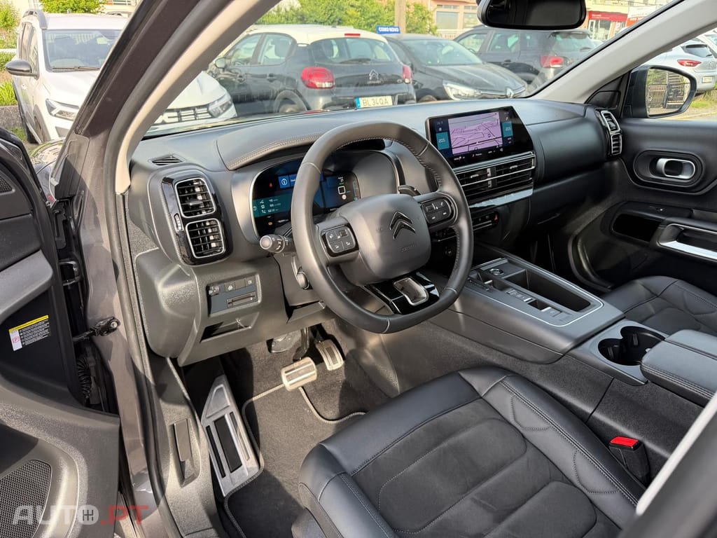 Citroen C5 Aircross 1.6 Hybrid Shine e-EAT8