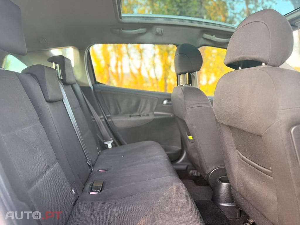 Peugeot 207 SW 1.6 HDi Outdoor FAP