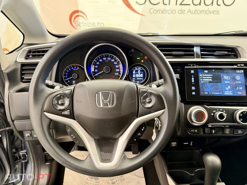 Honda Jazz 1.3 I-VTEC Comfort +Connect. Navi CVT