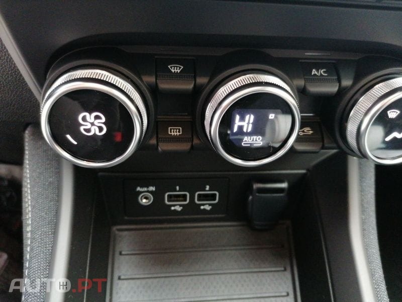 Renault Zoe E-Tech Iconic EV50 I.V.A DEDUTÍVEL 