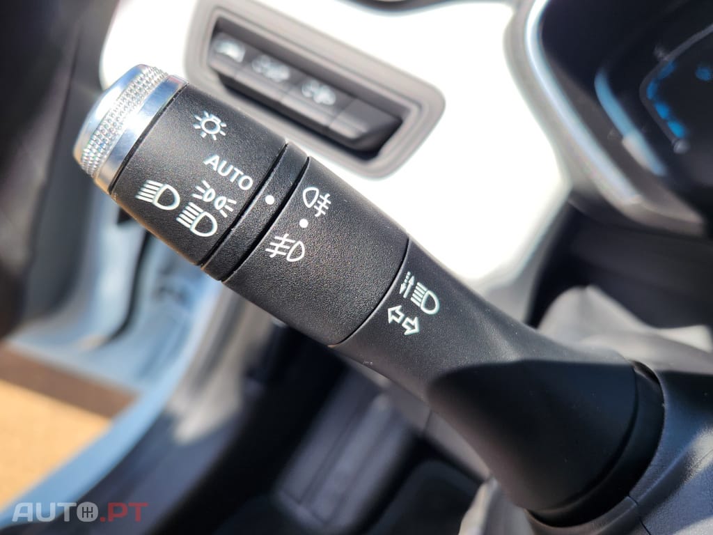 Renault Clio 1.6 E-Tech Intens