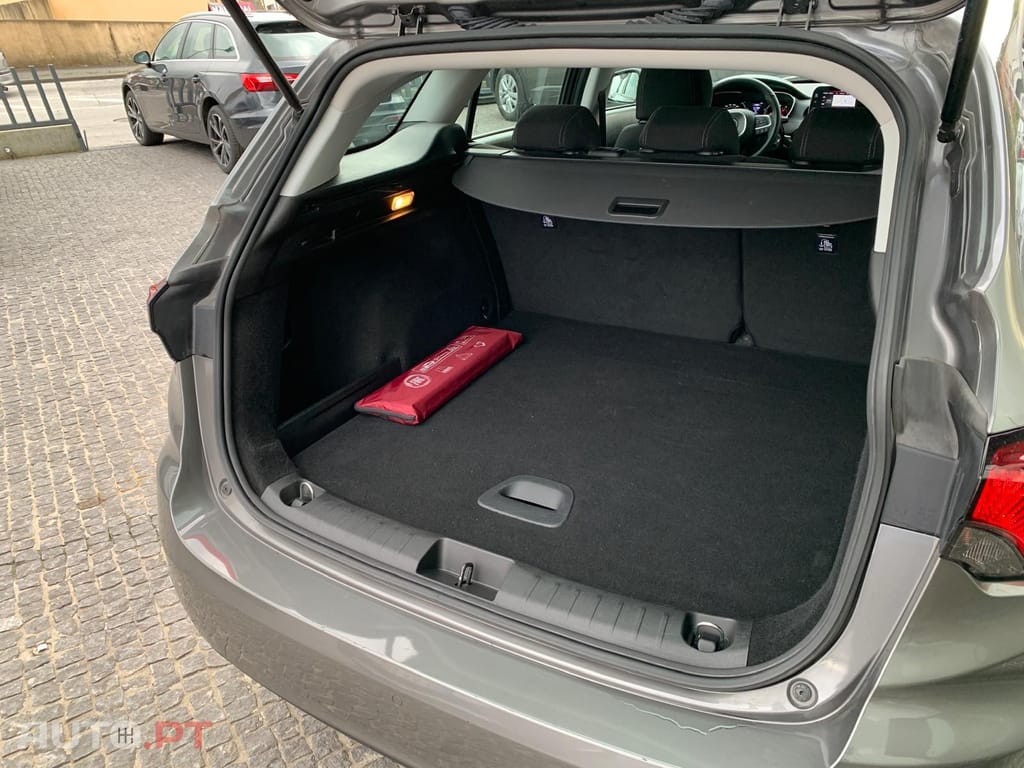 Fiat Tipo 1.3 M-Jet Easy