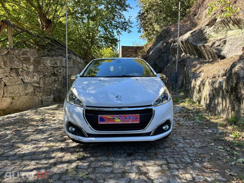 Peugeot 208 1.2 PureTech Style