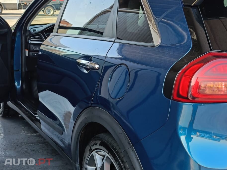 Kia Niro 1.6 HEV Hybrid Drive
