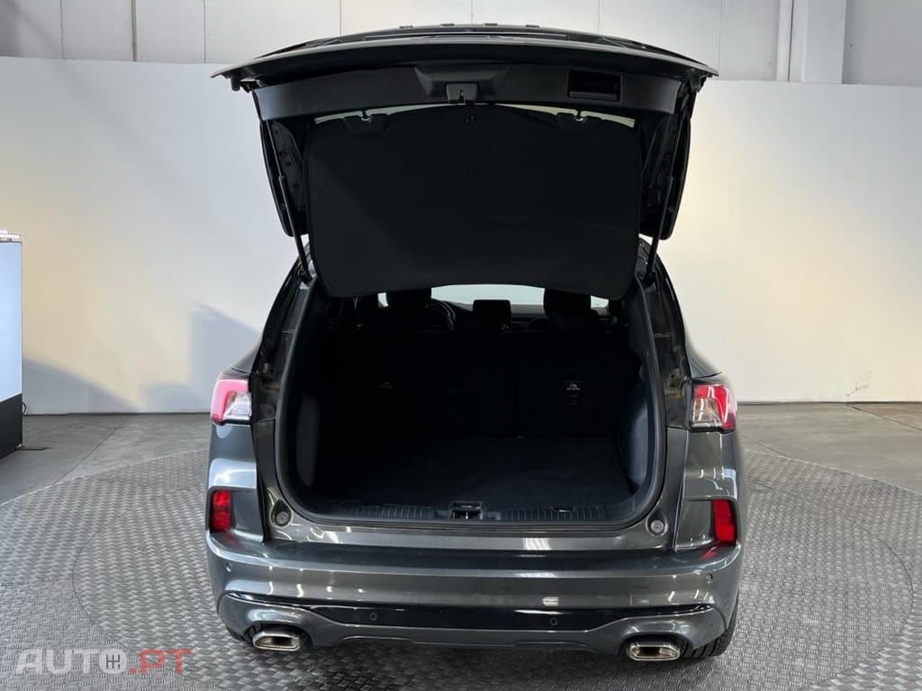 Ford Kuga 1.5 EcoBoost ST-Line
