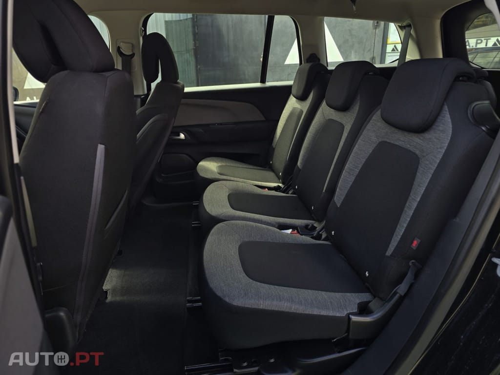 Citroen C4 SpaceTourer 1.5 BlueHDi Shine EAT8