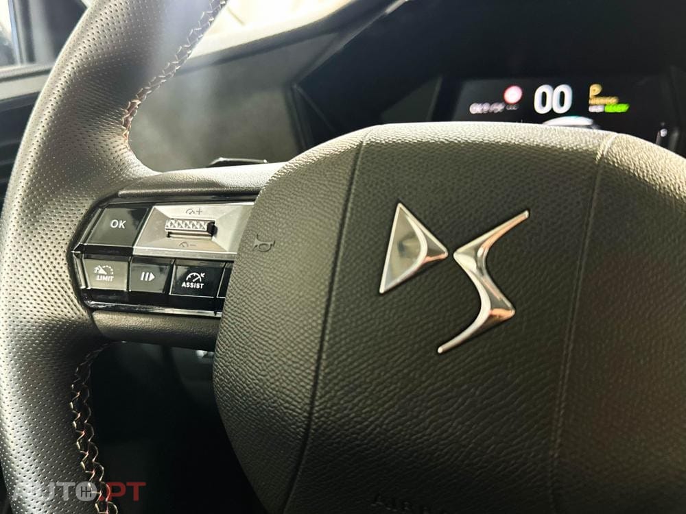 DS DS4 E-TENSE 225 PERFORMANCE LINE