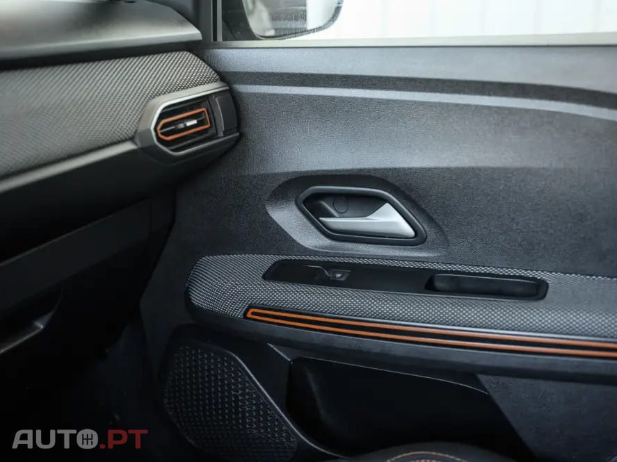 Dacia Sandero Stepway TCe 90 Expression