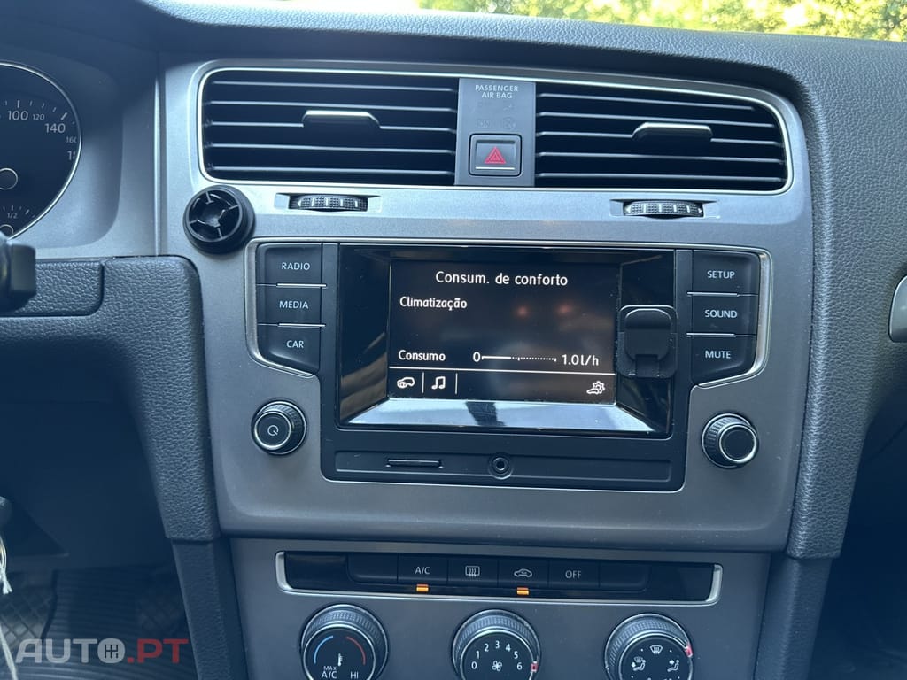 Volkswagen Golf 1.6 TDI BlueMotion Comfortline