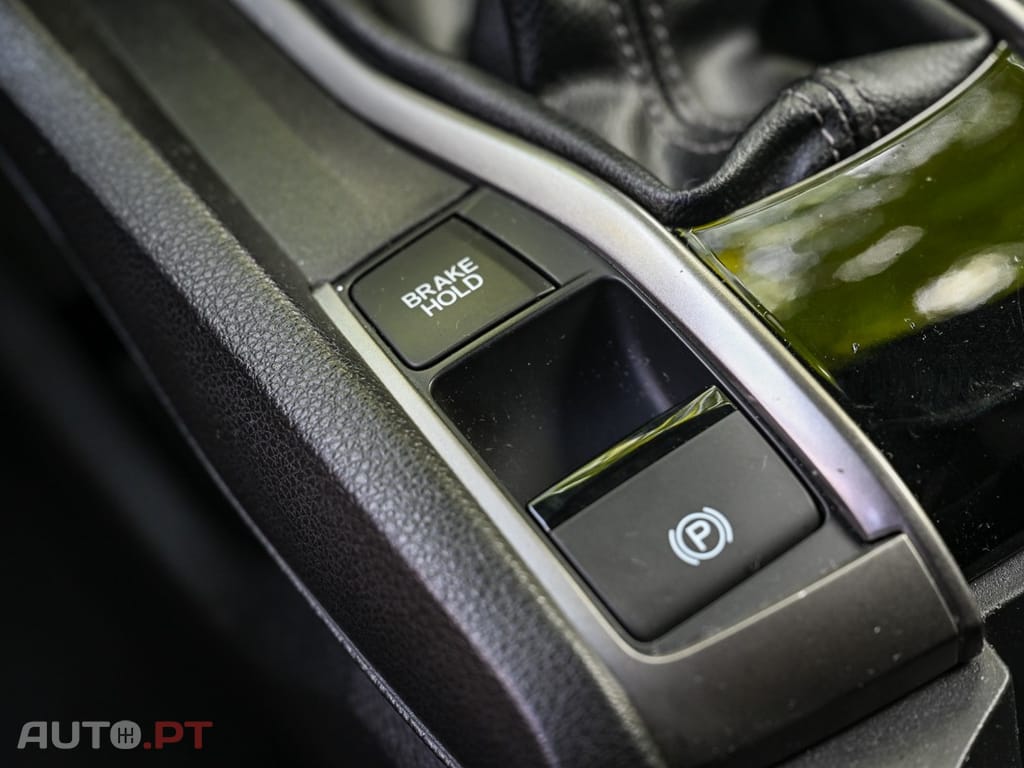 Honda Civic 1.0 i-VTEC Executive