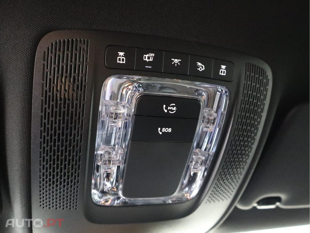 Mercedes-Benz A 250 e Auto