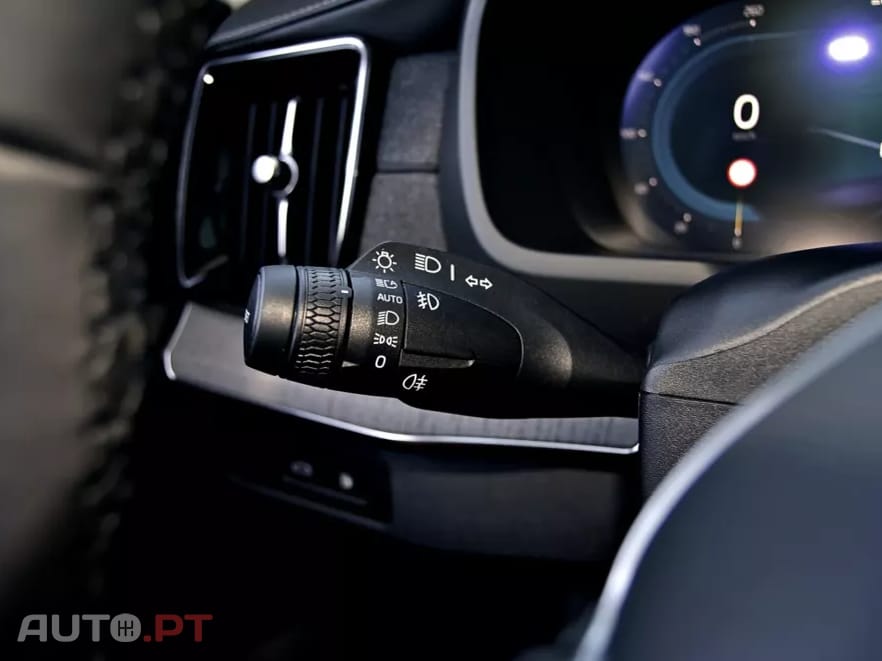 Volvo XC90 2.0 T8 PHEV Inscription Expression AWD