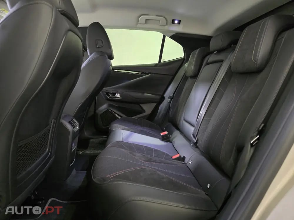 DS DS4 E-TENSE 225 PERFORMANCE LINE+