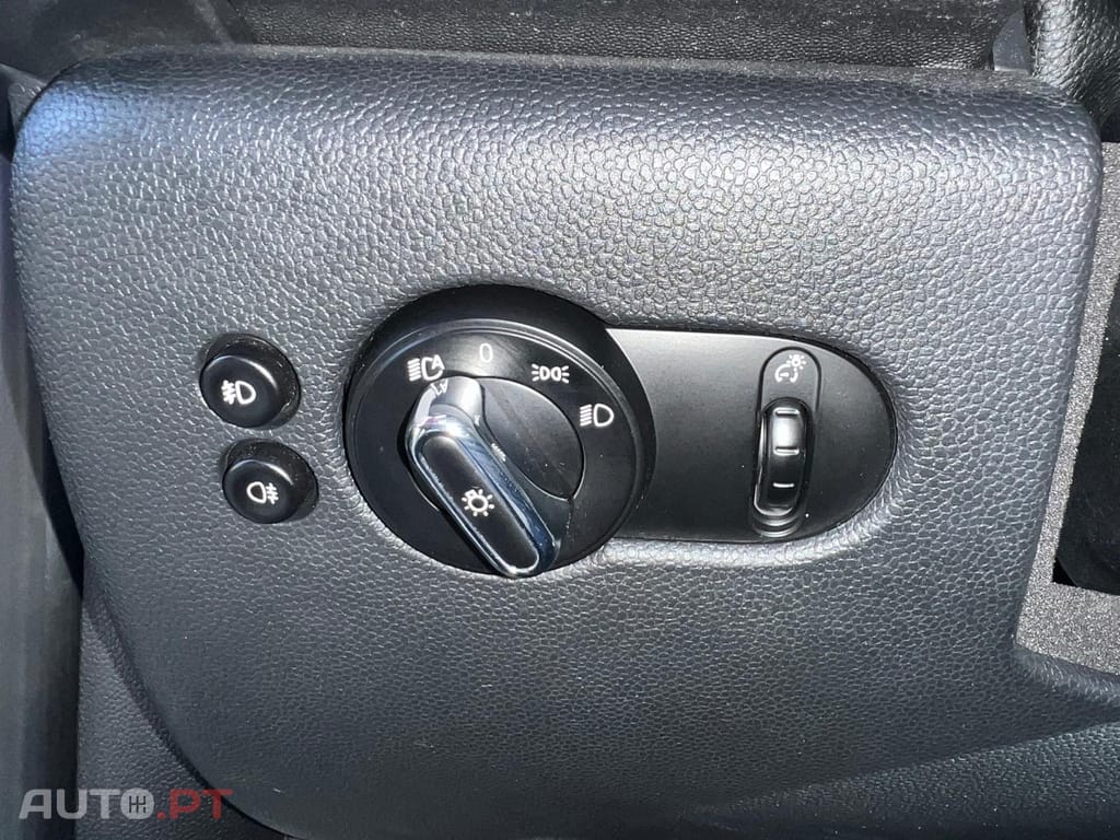 MINI Cooper Seven edition