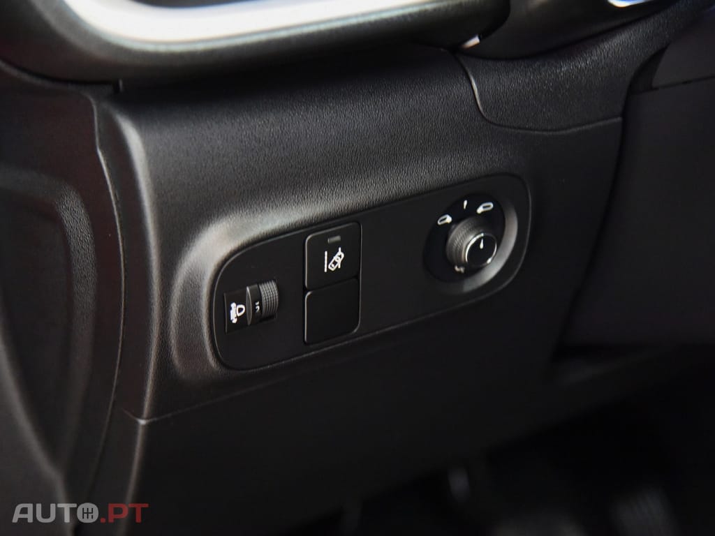 Citroën C3 1.2 PureTech Feel Pack — fotografia 12