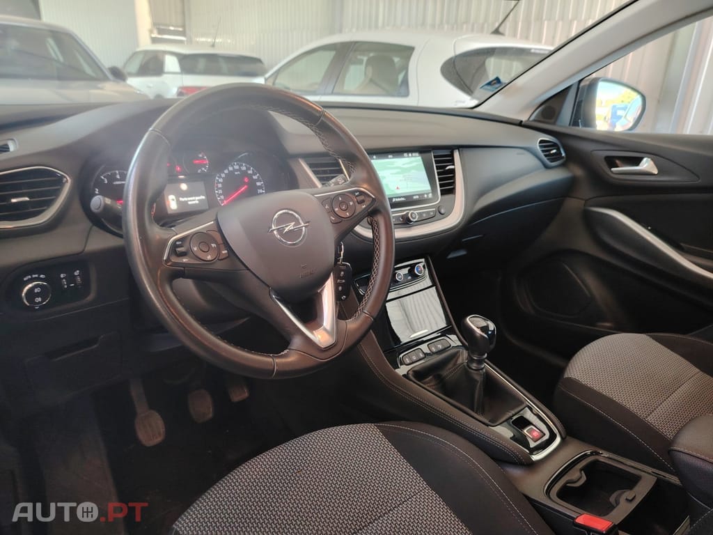 Opel Grandland (X) 130 CV START & STOP  ELEGANCE  1 DONO LIQUIDAÇÃO DE STOCK - PREÇOS PROMOCIONAIS 5 DIAS DE PREÇOS INCRÍVEIS