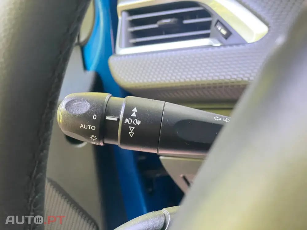 Peugeot 208 1.6 BlueHDi Allure