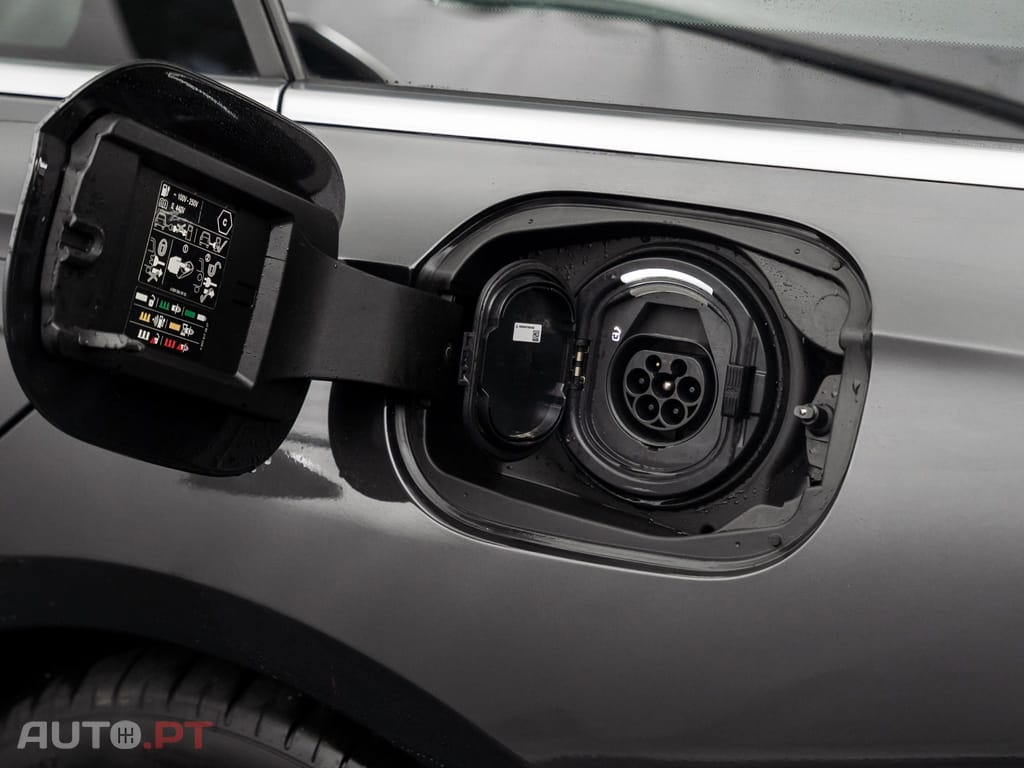 Mercedes-Benz E 300 e Avantgarde