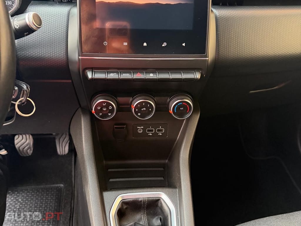 Renault Clio 1.0 TCe Techno Bi-Fuel