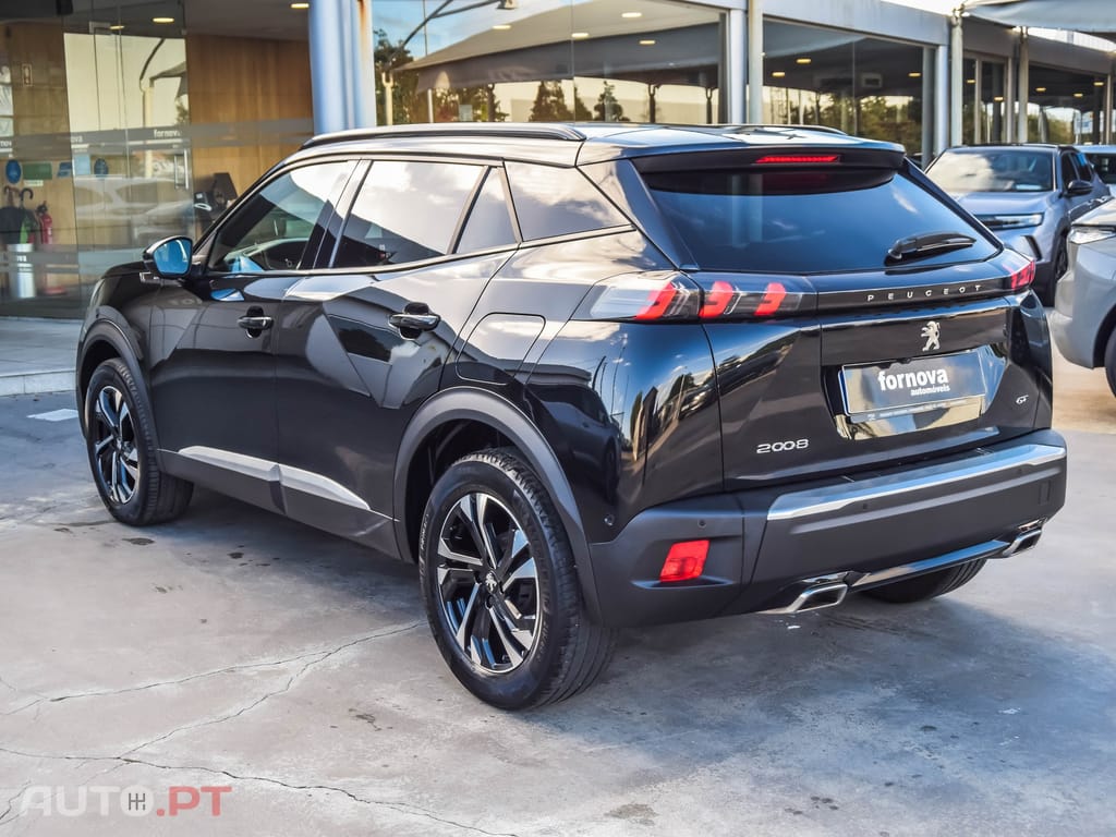 Peugeot 2008 1.2 PureTech GT Line EAT8