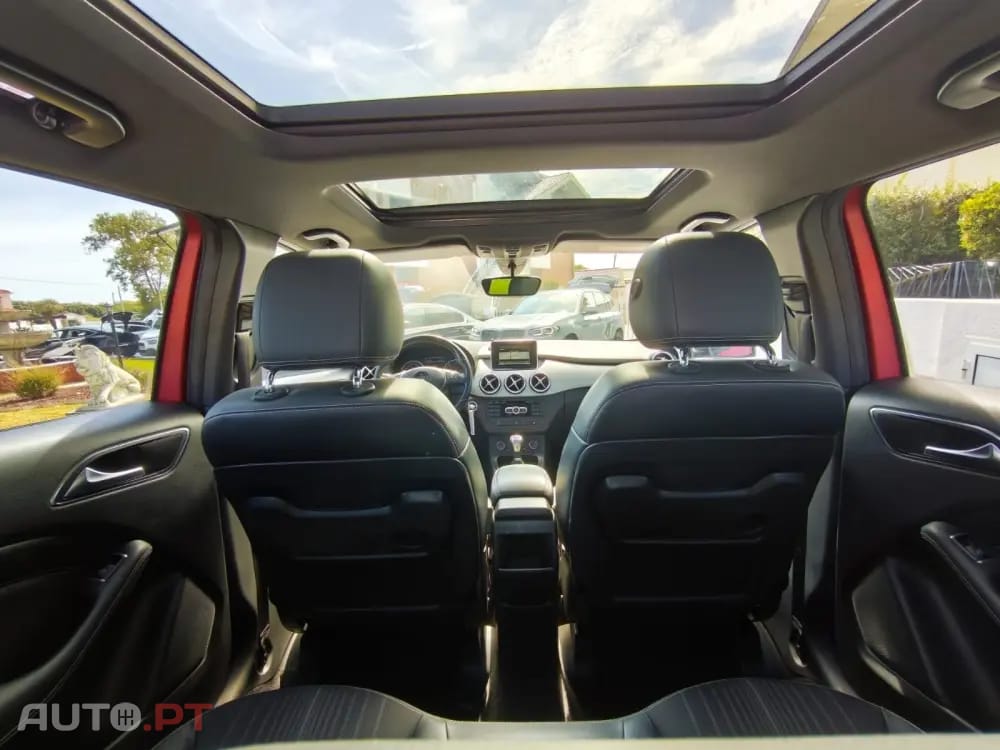Mercedes-Benz B 200 CDI BlueEFFICIENCY