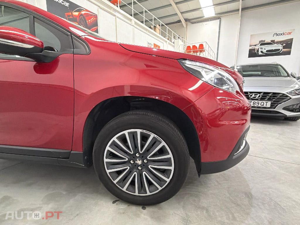 Peugeot 2008 1.2 PureTech Active