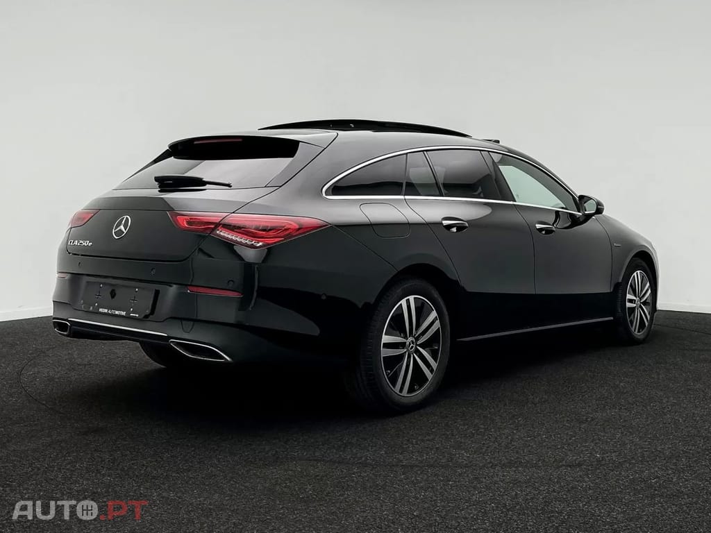 Mercedes-Benz CLA 250 e Shooting Brake Style Plus