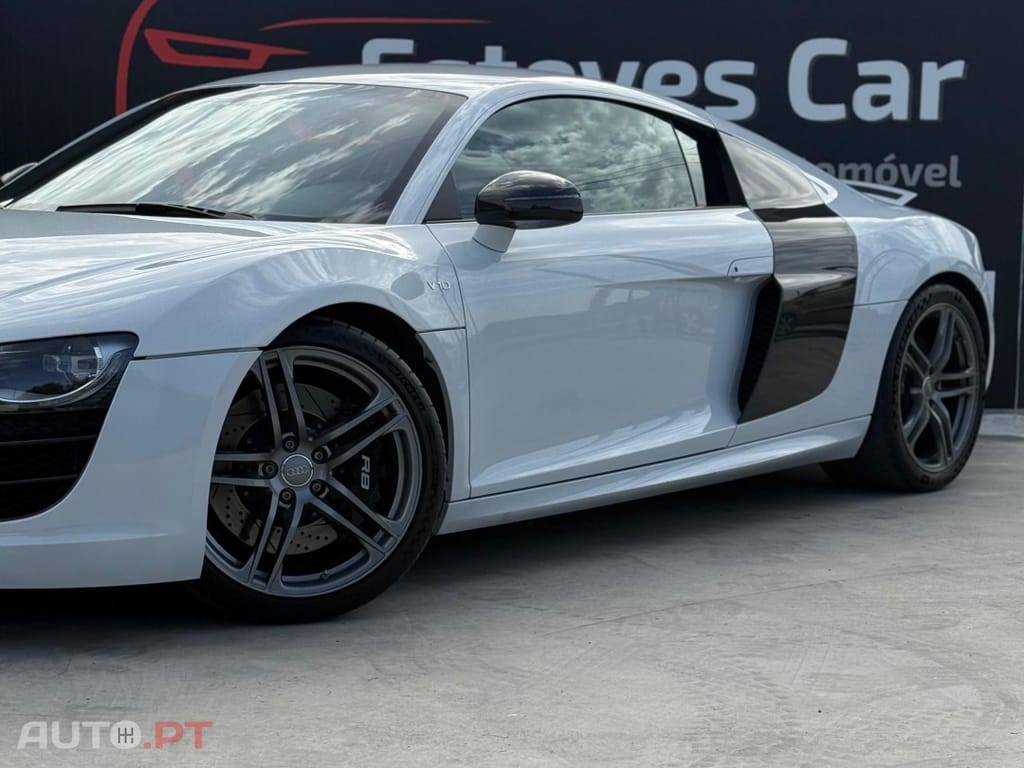Audi R8 5.2 FSI quattro S tronic