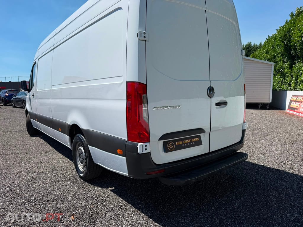Mercedes-Benz Sprinter EXTRA LONGA