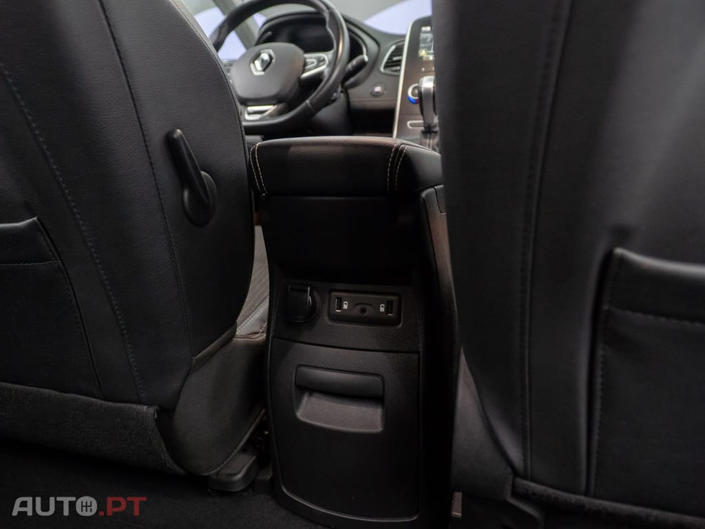 Renault Grand Scénic 1.3 TCe Intens EDC