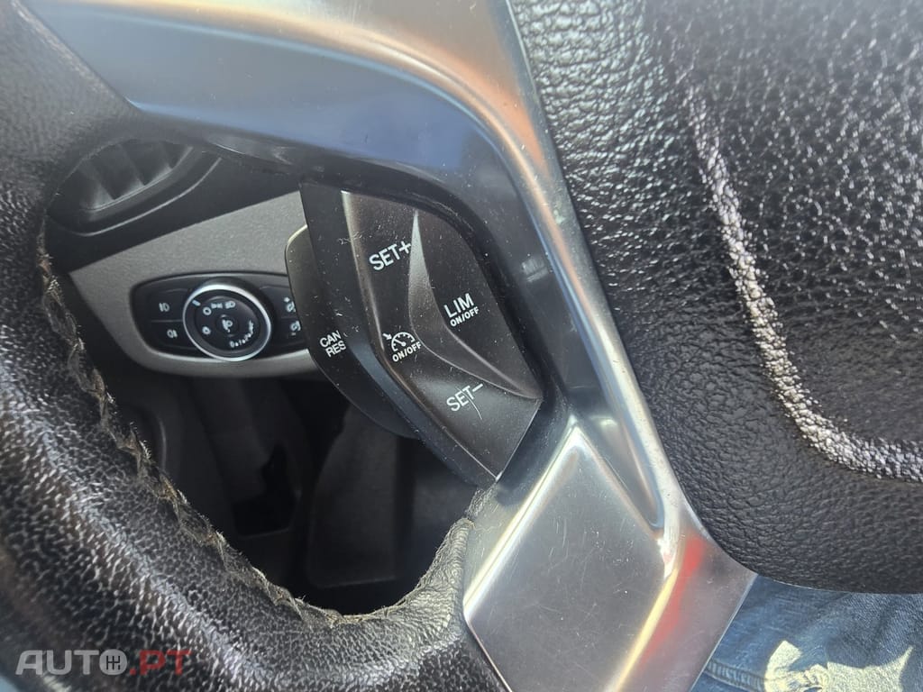 Ford Transit Connect Connect 1.5 TDCi 210 L2 Trend Powershift