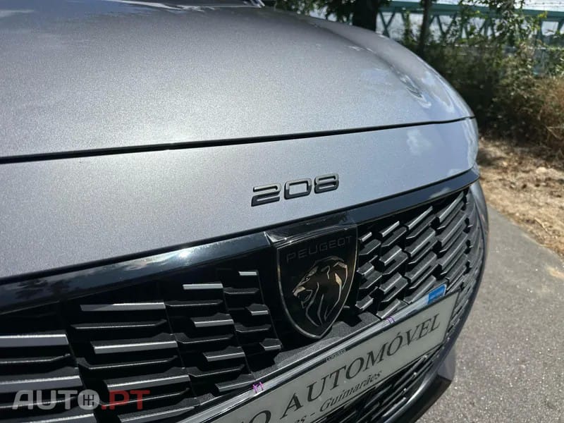 Peugeot E-208 50 kWh GT Pack