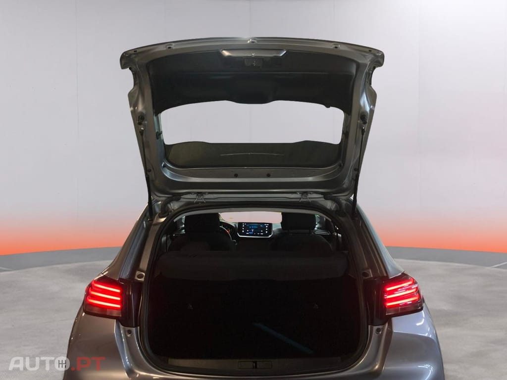 Peugeot 208 1.2 Hybrid Allure e-DCS6