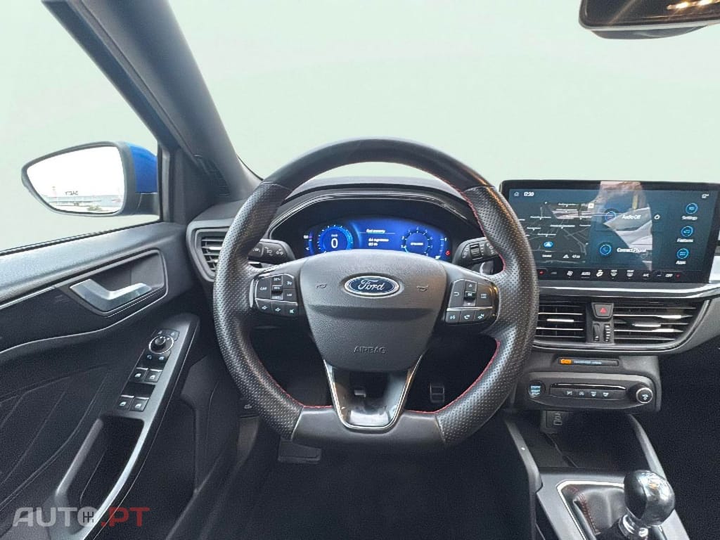Ford Focus 1.0 EcoBoost MHEV ST-Line