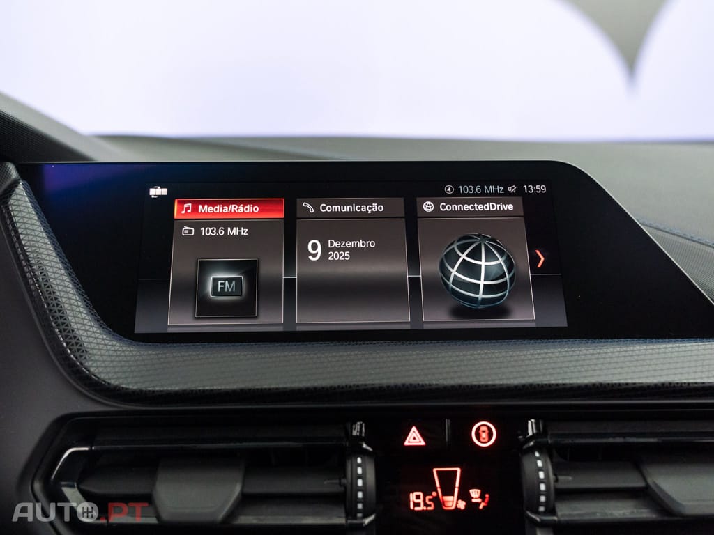 BMW 116 d Pack Desportivo M