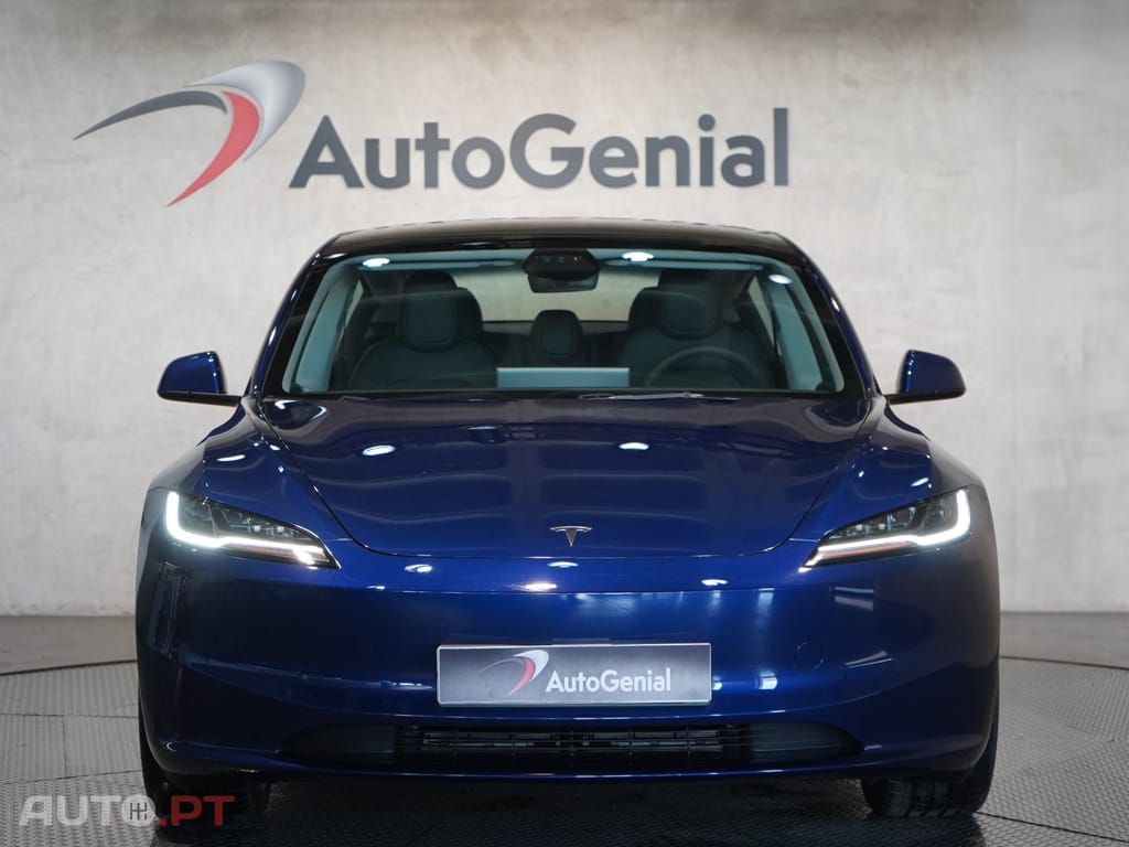 Tesla Model 3 Tração Traseira