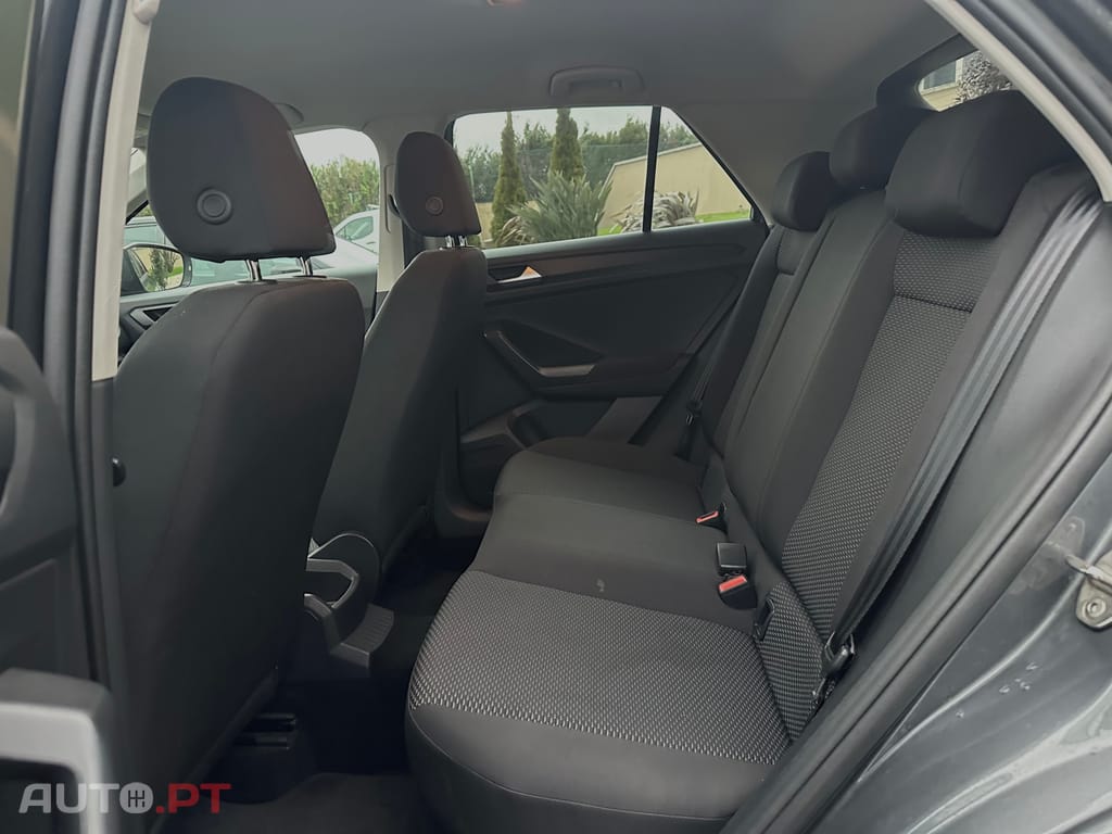 Volkswagen T-Roc 1.0 tsi